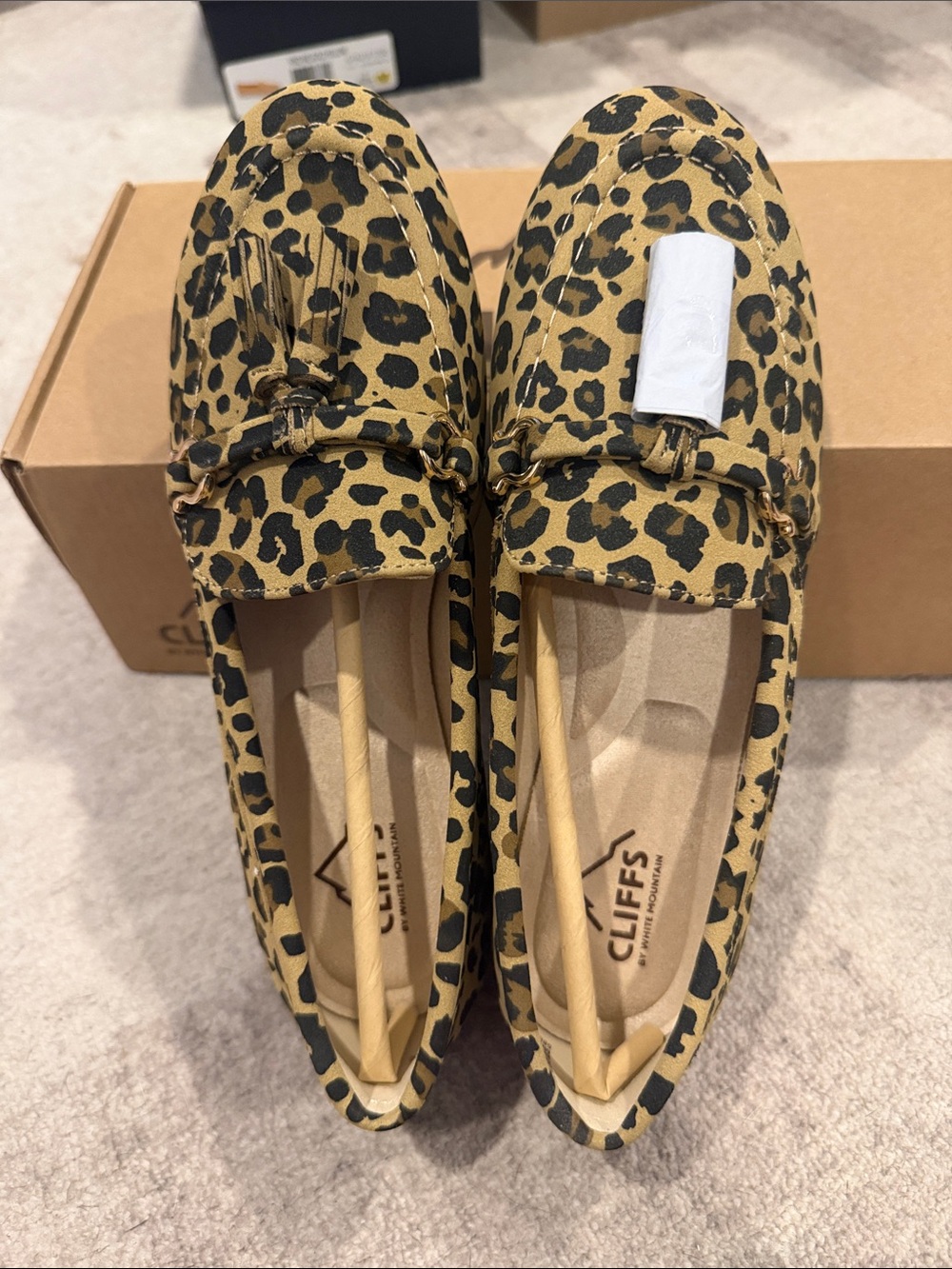 Cliffs by WHITE MOUNTAIN Leopard-Print Tassel Loafers in Tan and Black